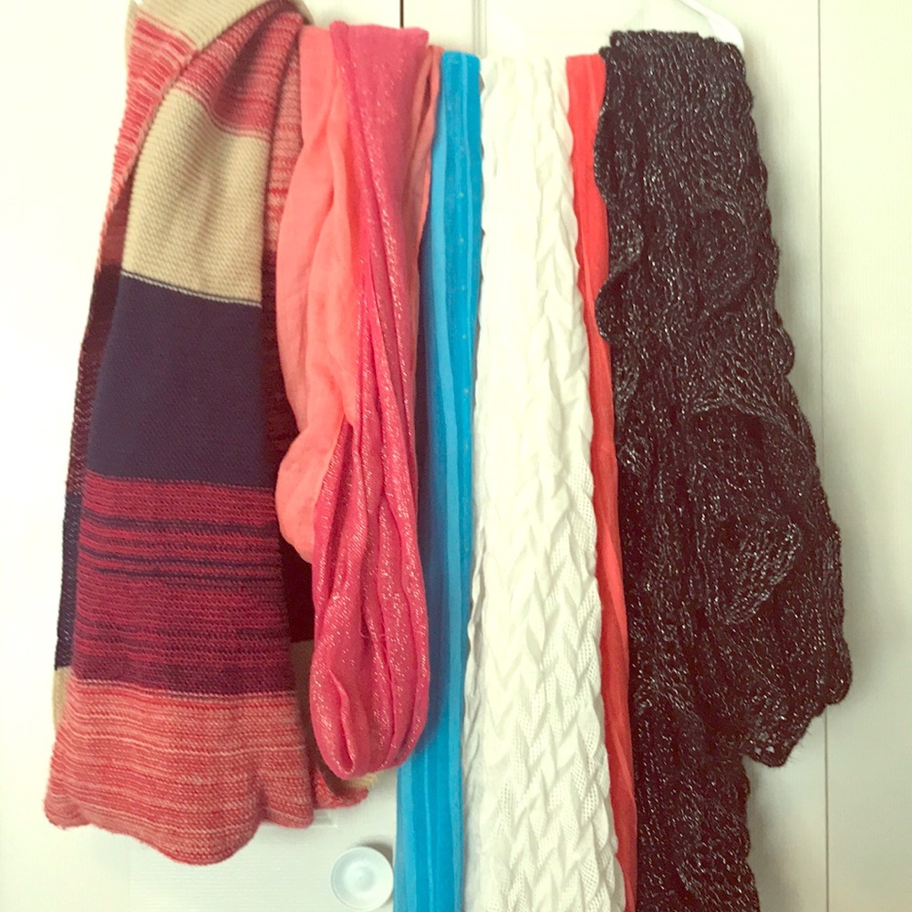 Scarves - SUPER CUTE!